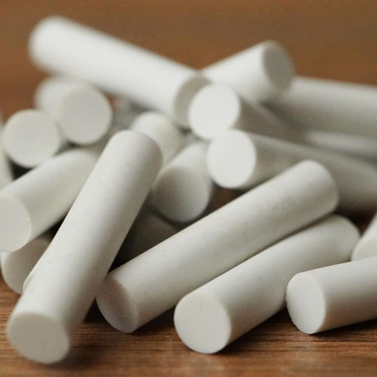 Derwent - Goma Eléctrica Incluye Repuestos