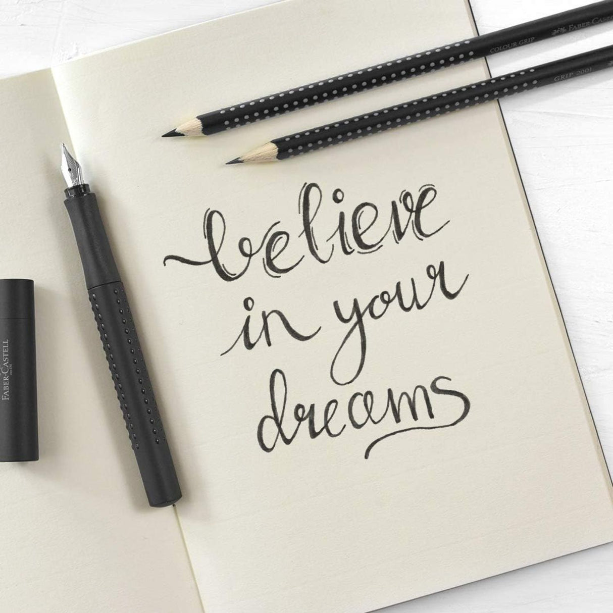 Faber Castell Grip Edition - Kit Pluma M y Bolígrafo XB All Black