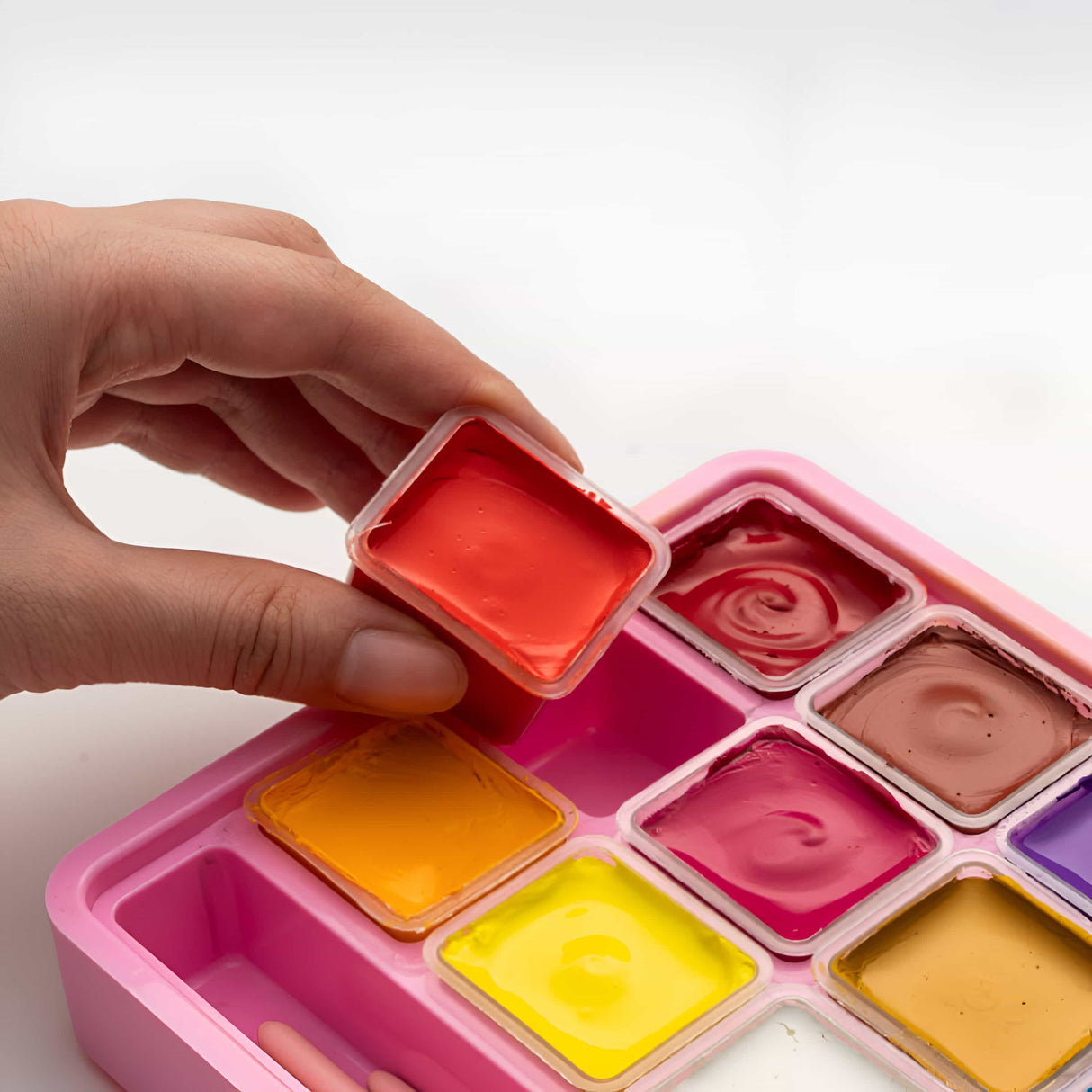 Himi - Set 18 Gouache Potes 30 g Estuche Rosado y Pinceles