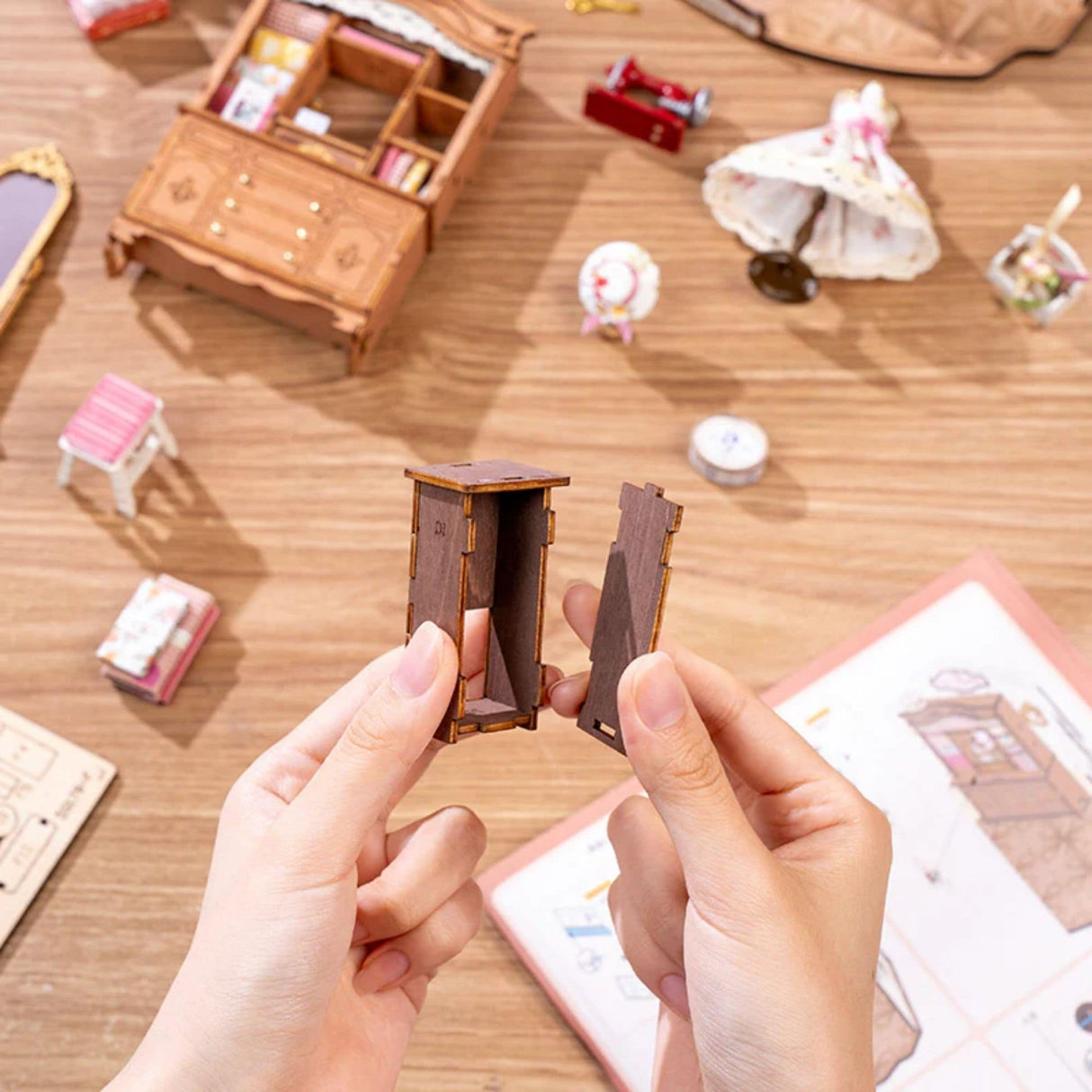 Rolife DIY Mini House - Casas Miniatura Elsa's Tailoring