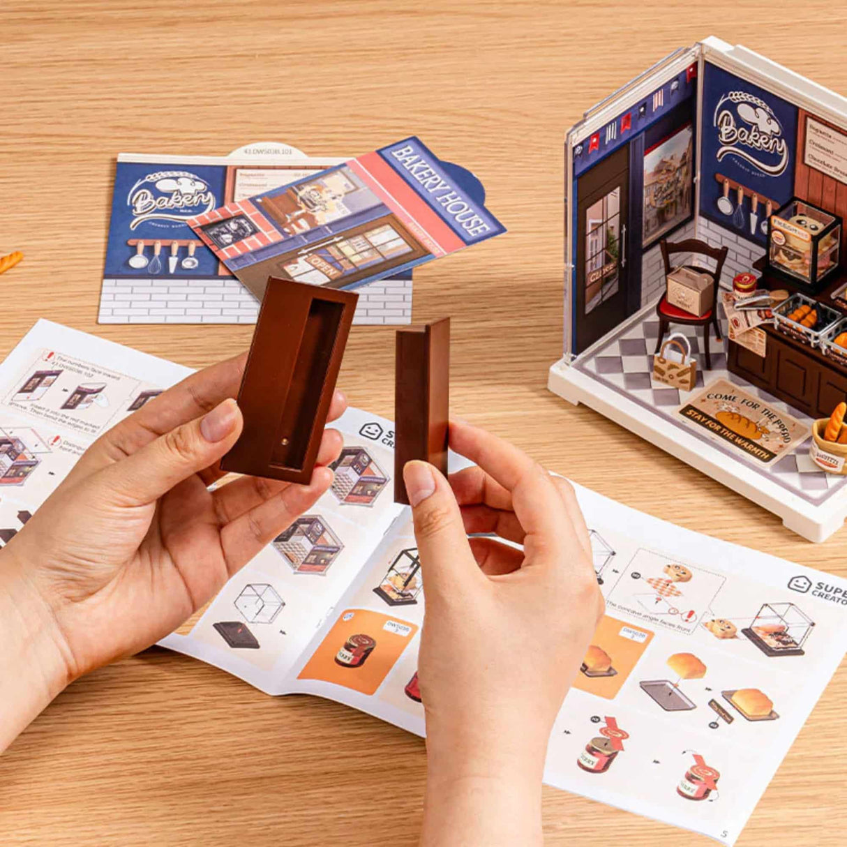 Rolife Mini Super Creator - Casas Miniatura Butter Bakery House