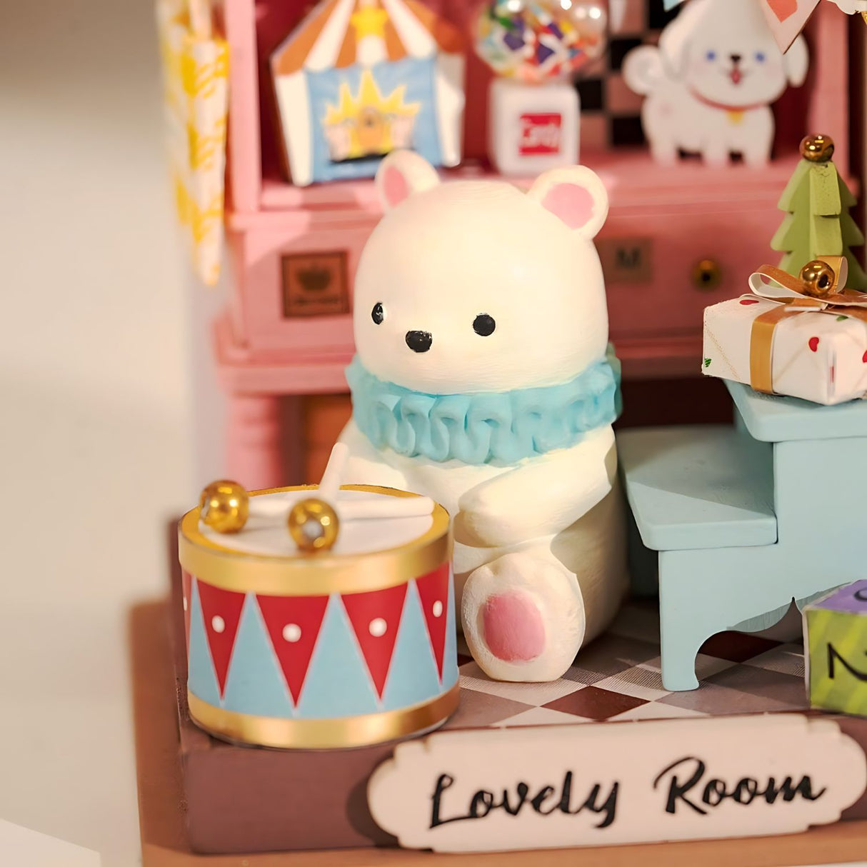 Rolife Secret World - Miniatura Armable Childhood Toy House