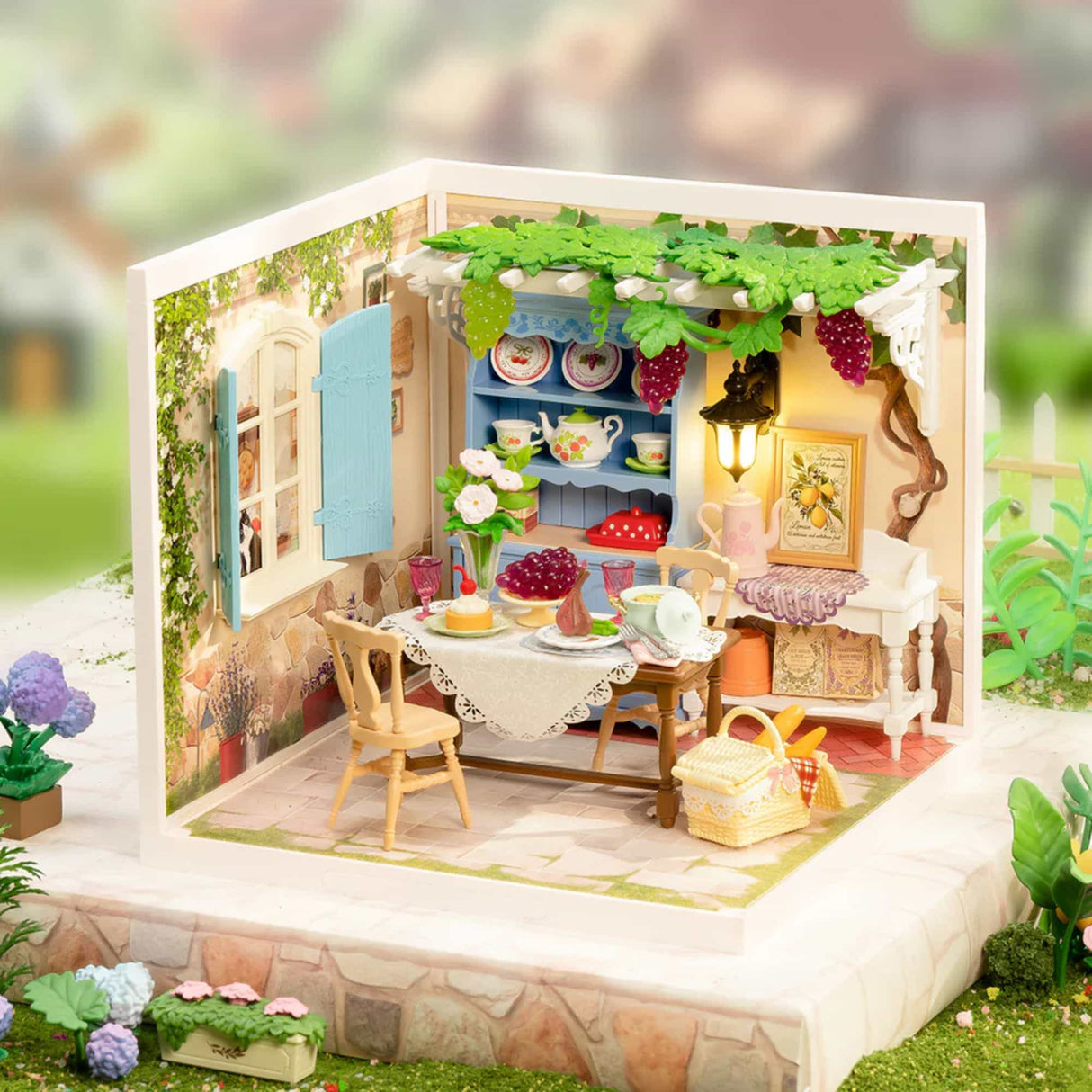 Rolife Super Creator - Casas Miniatura Midsummer Dream Yard