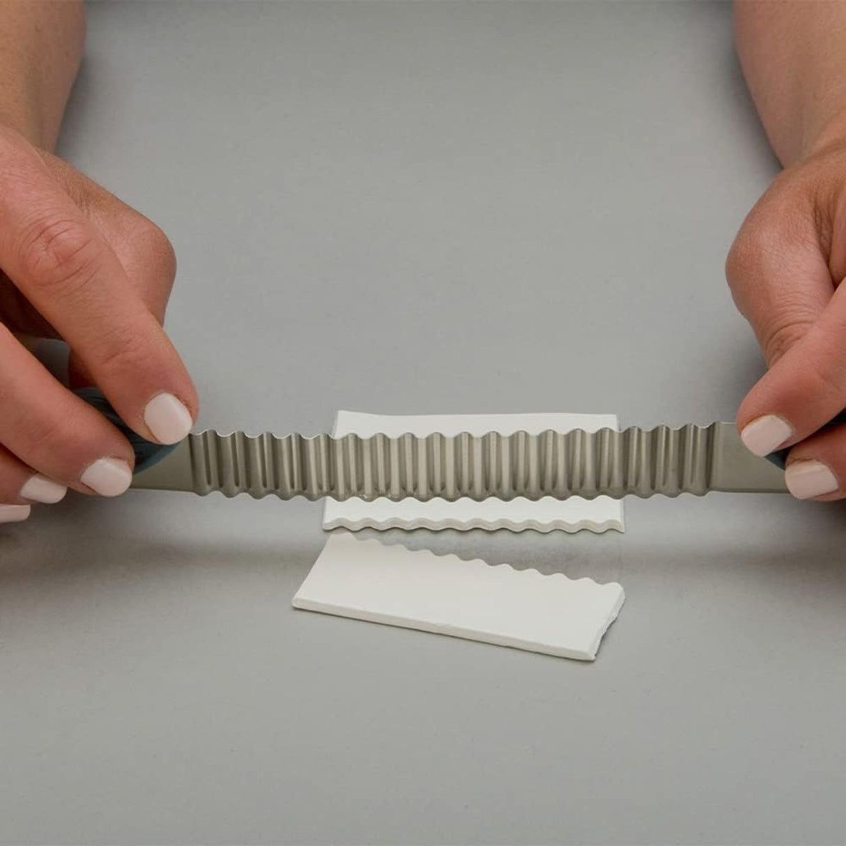 Sculpey Tools - Kit Herramientas Super Cortadores con Mangas para Arcilla 7 Piezas