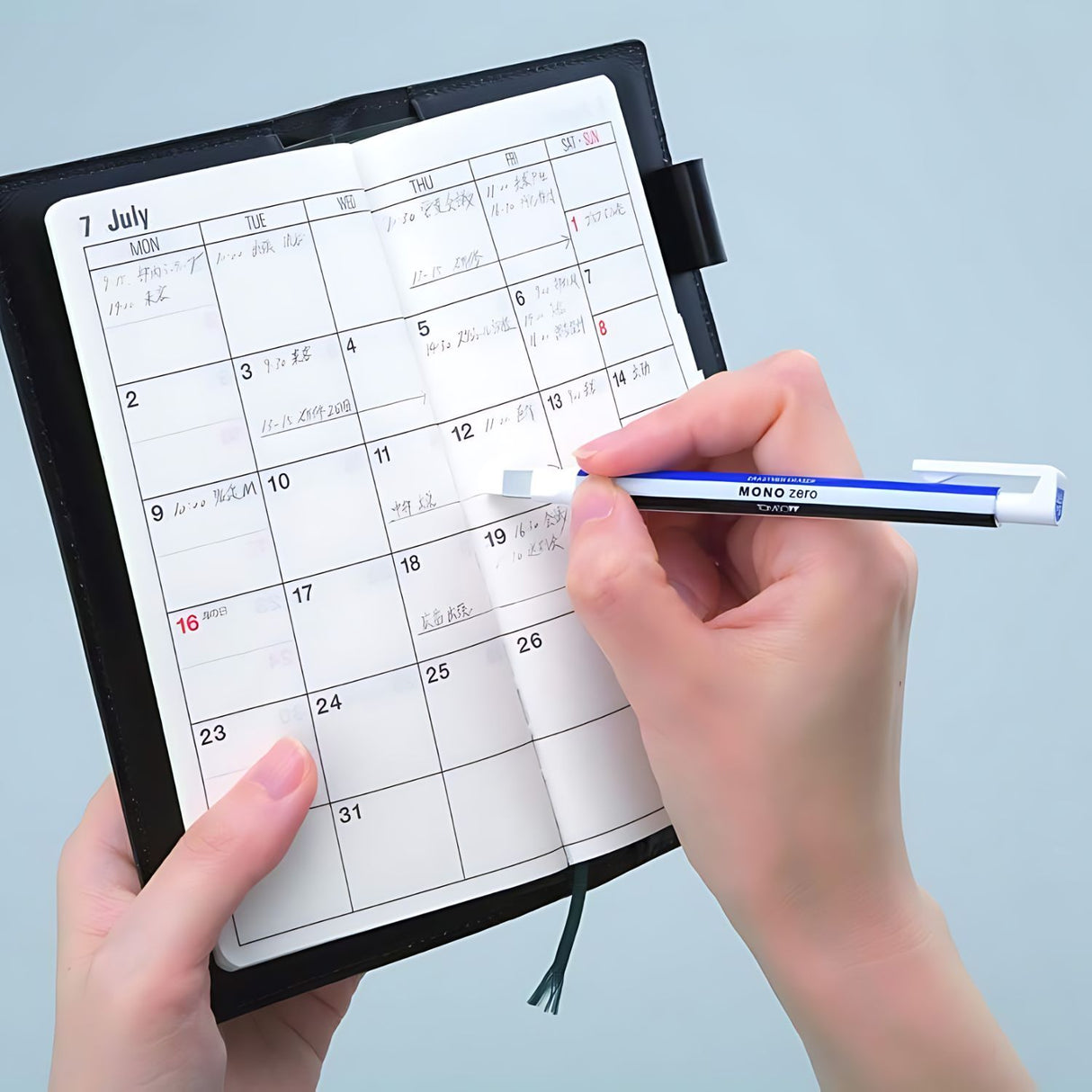 Tombow - Goma Mono Zero White & Blue