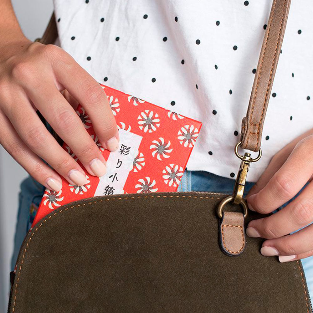 kuretake-gansai-tambi-kit-acuarela-irodori-kobako-3