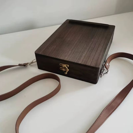 Maletín de Madera con Caballete y Correa 25 x 19 cm