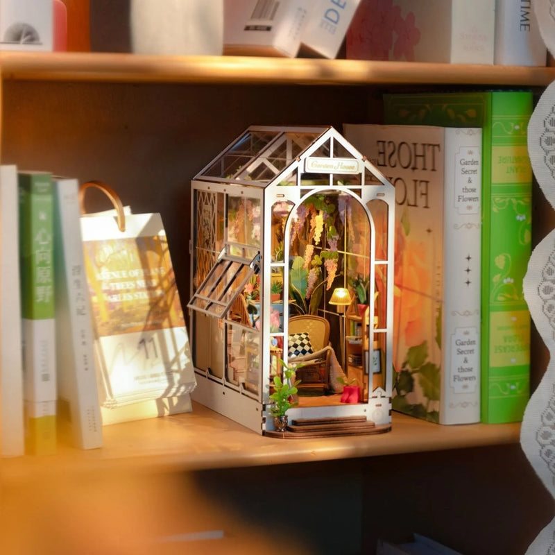 Rolife Booknook & Wonderland