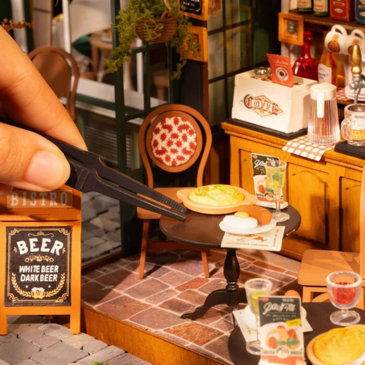 Rolife DIY Mini House - Casas Miniatura Tipsy Restaurant