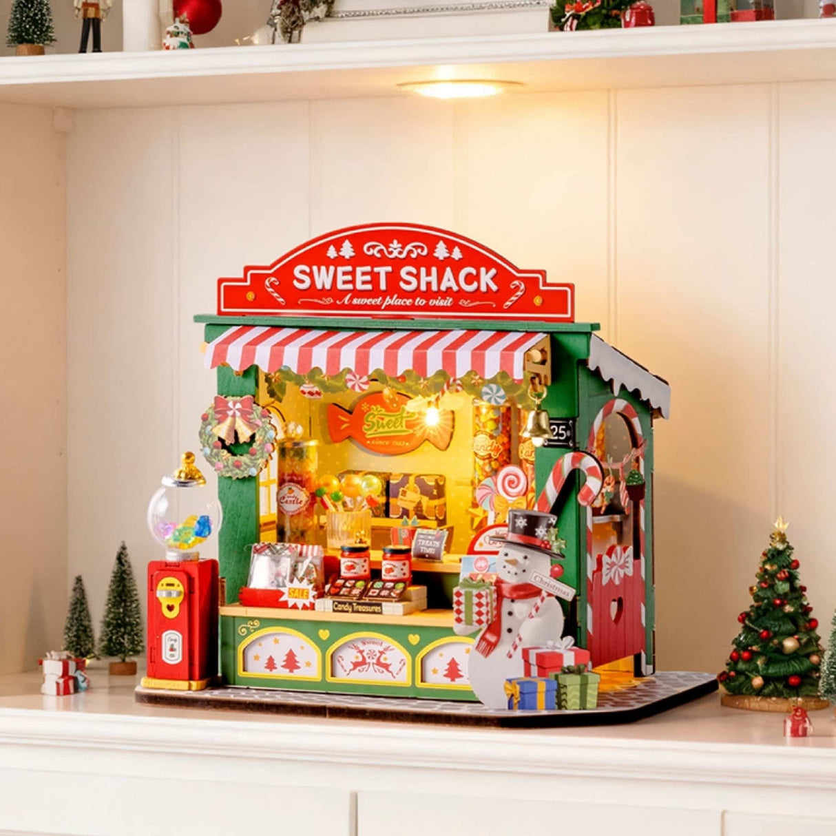 Rolife Secret World - Miniatura Armable Christmas Candy Stand