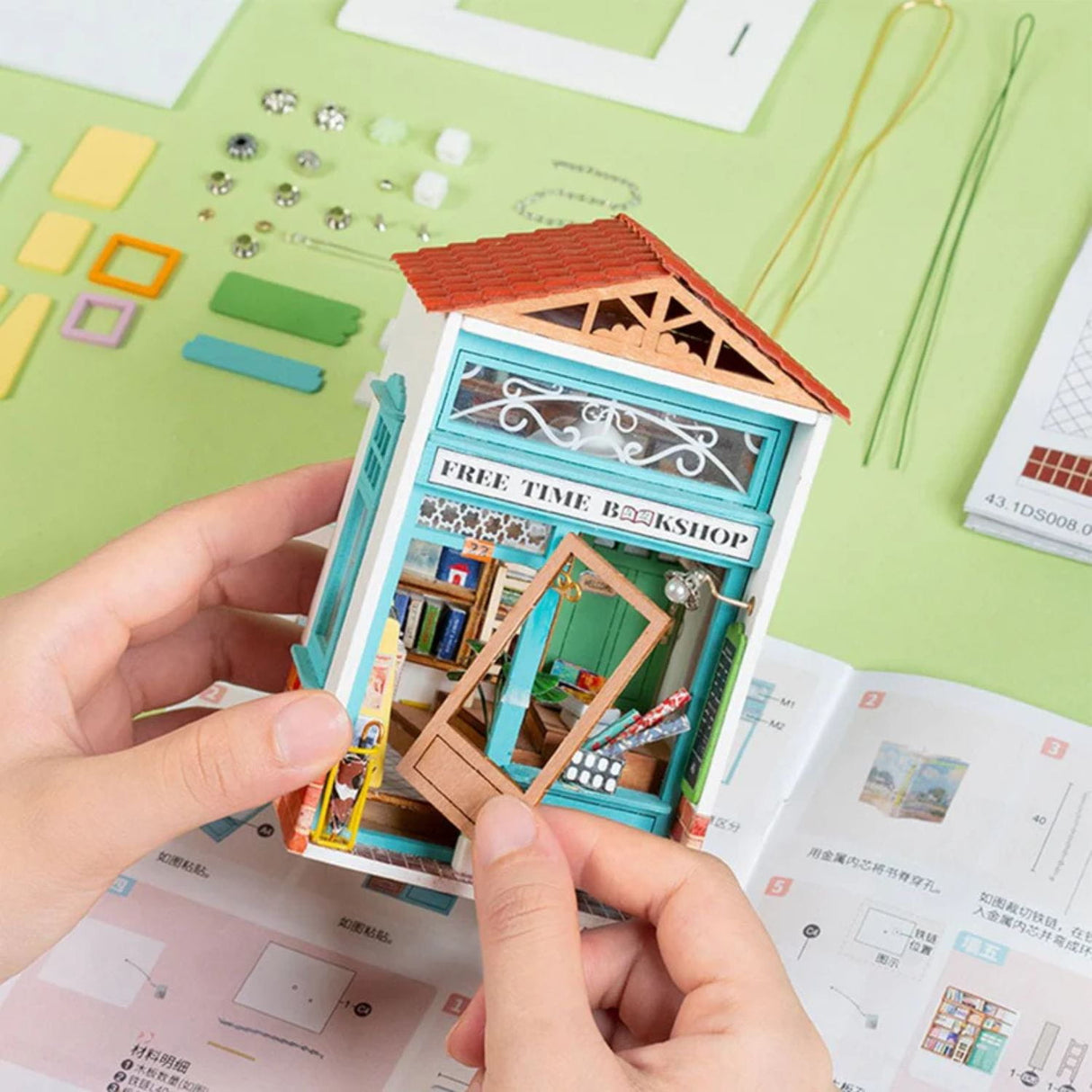 Rolife Secret World - Miniatura Armable Free Time Bookshop