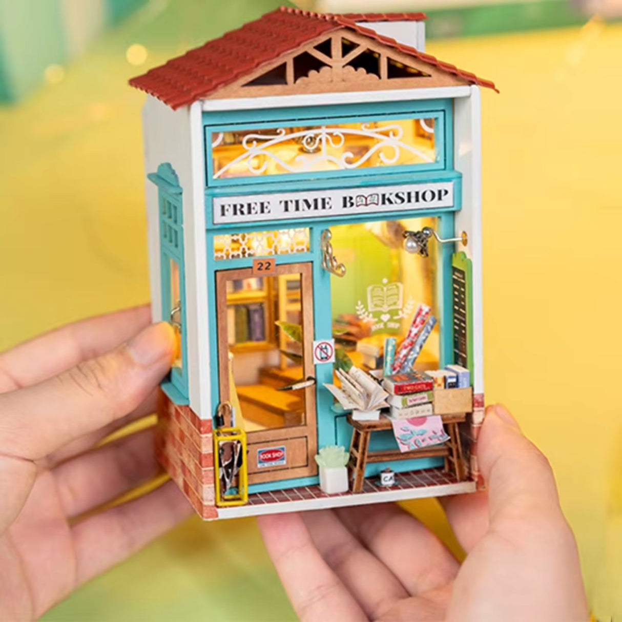 Rolife Secret World - Miniatura Armable Free Time Bookshop