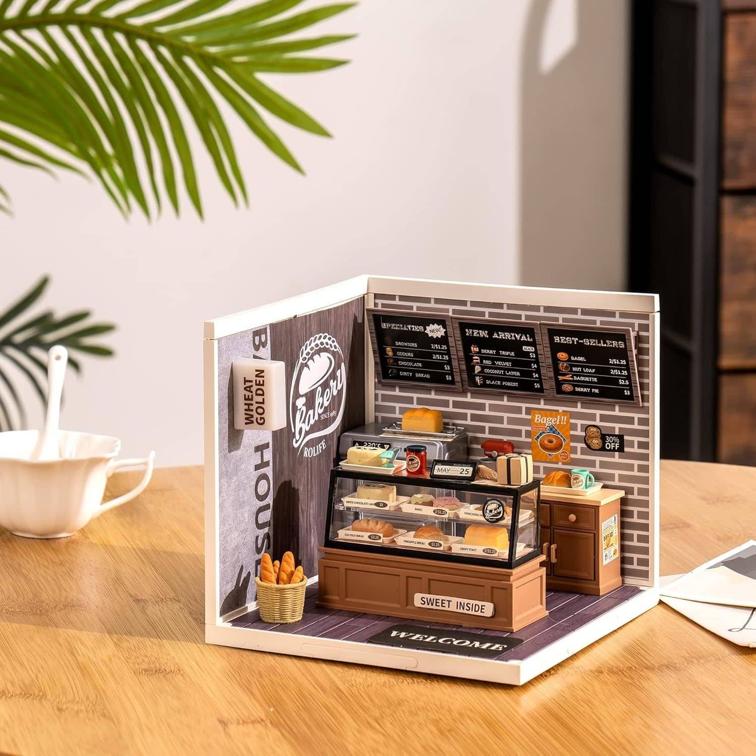 Kit DIY Rolife Super Creator : Magasin De Fleurs Fraîches Miniature LED 1:24 - Neuf - 2025