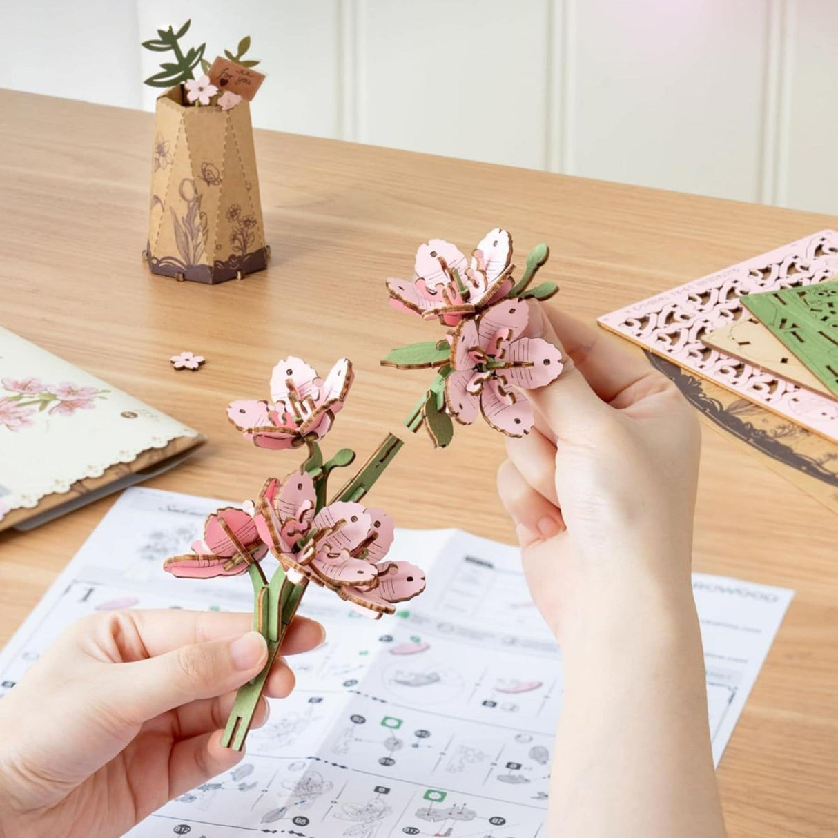 Rowood Wooden Bloom Craft - Miniatura Armable Flor Sakura