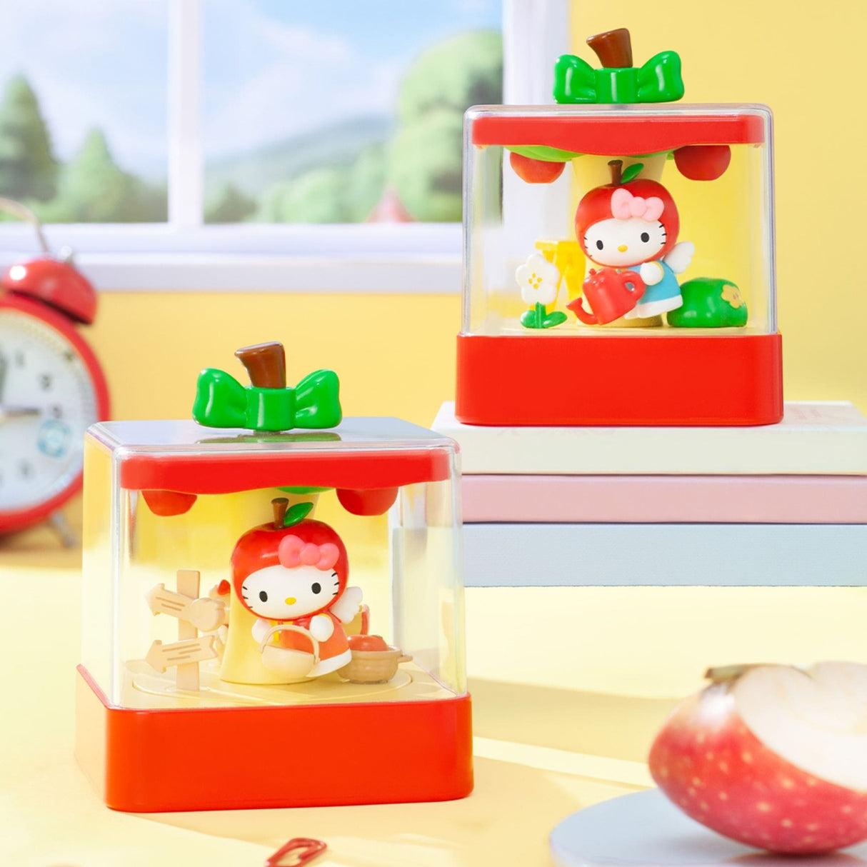 Sanrio - Blind Box Mini Box Pro + Hello Kitty Apple Town Series
